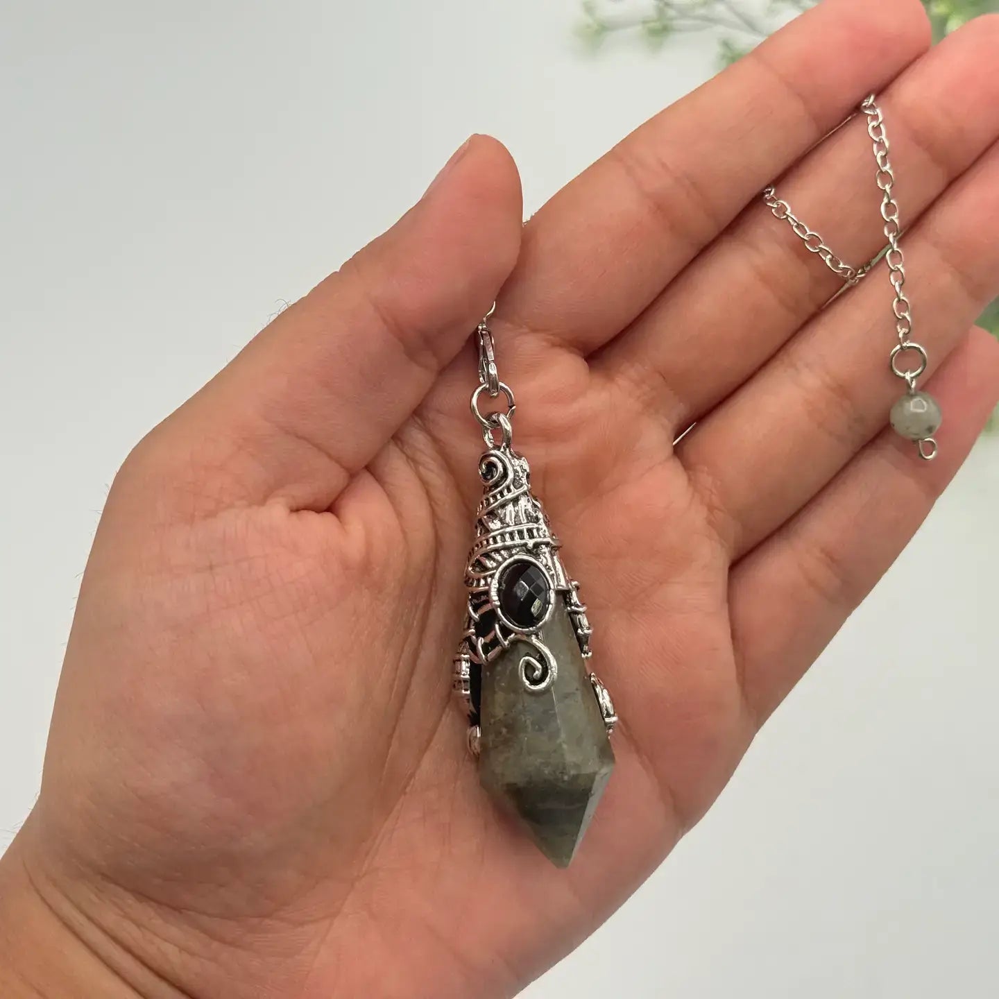 Gemstone Pendulum 12 Faceted Antique Silver Color : Amethyst