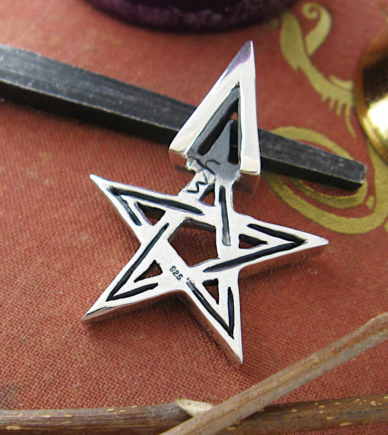 Chunky Third Degree Wiccan Pentagram Pendant, Handmade