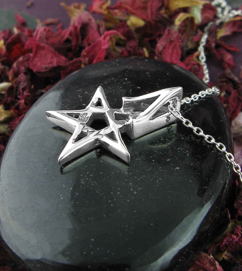 Tiny Wiccan Third Degree Pentagram Necklace, with Attached Chain, Handmade
