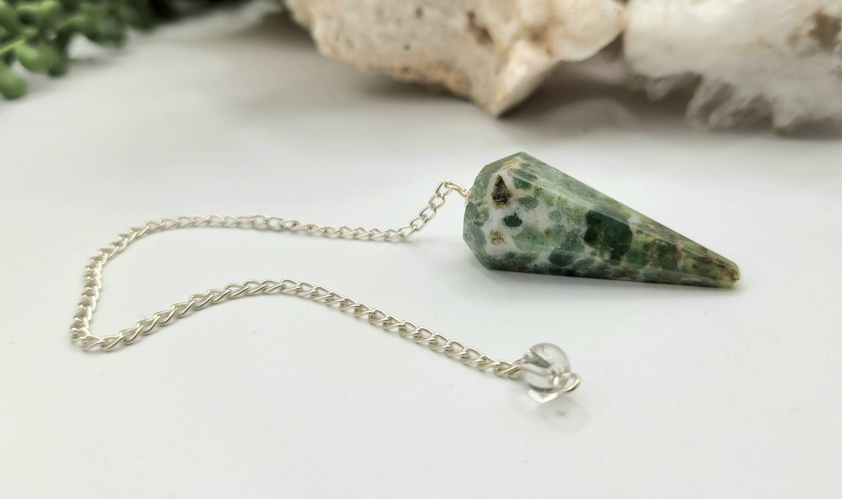 Moss Agate Pendulum w/Silver Plated Chain