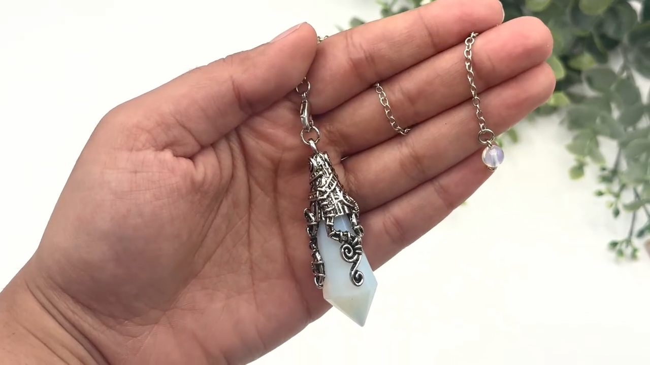 Gemstone Pendulum  12 Faceted Antique Silver Color : Opalite