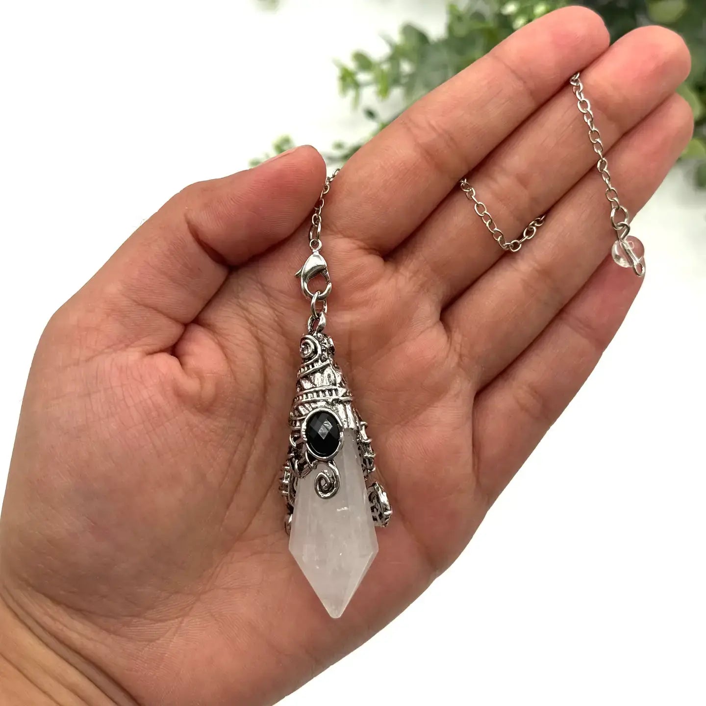 Gemstone Pendulum  12 Faceted Antique Silver Color : Crystal Quartz