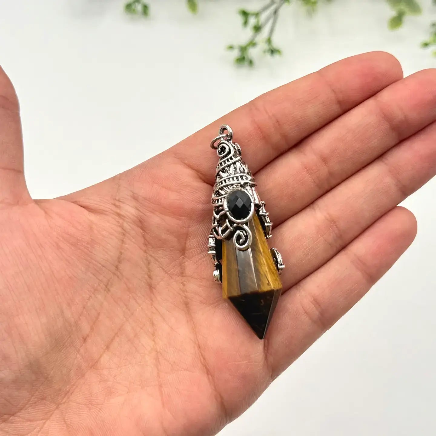 Gemstone Pendulum  12 Faceted Antique Silver Color : Amethyst