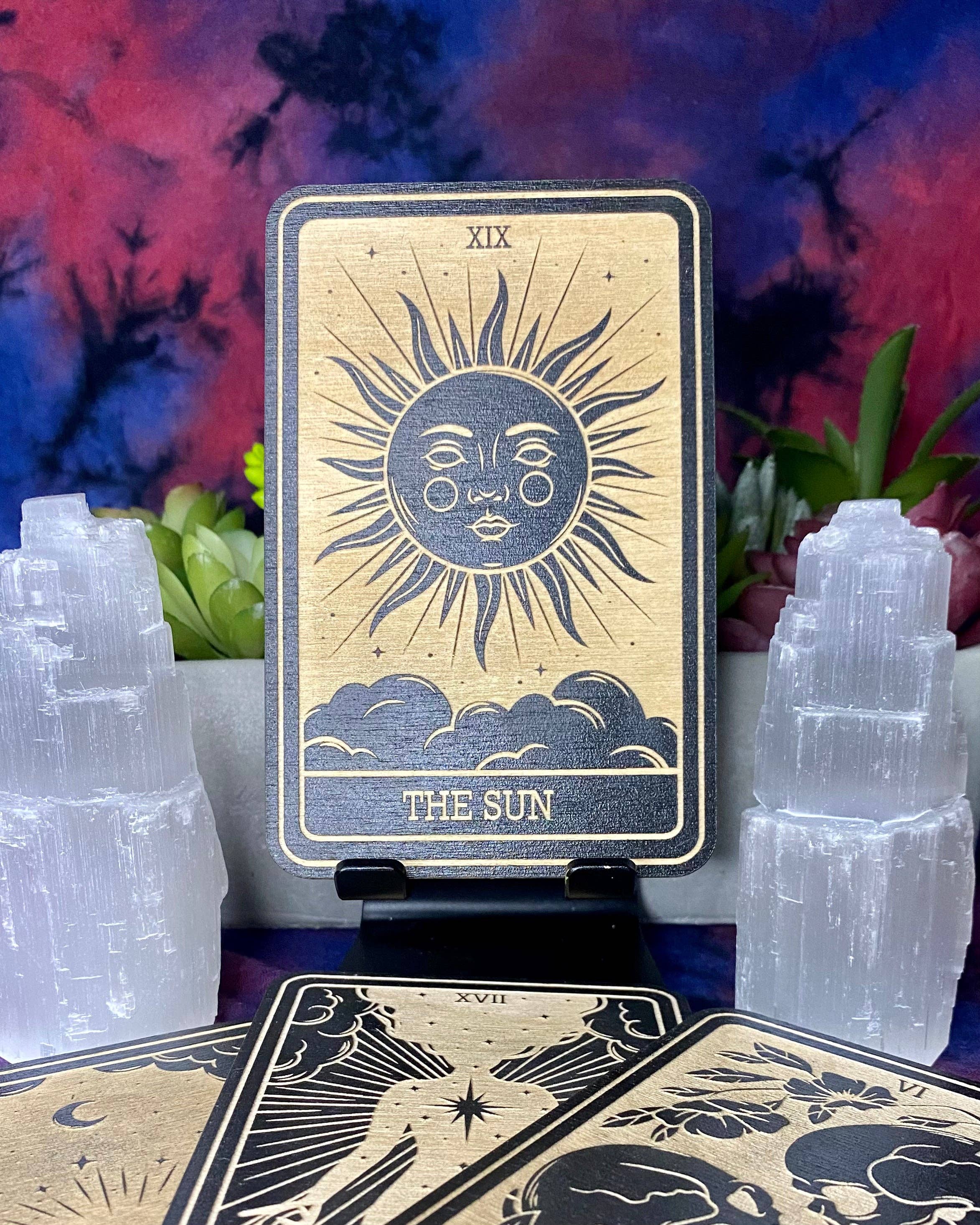 19 | The Sun Wooden Tarot Card | Major Arcana